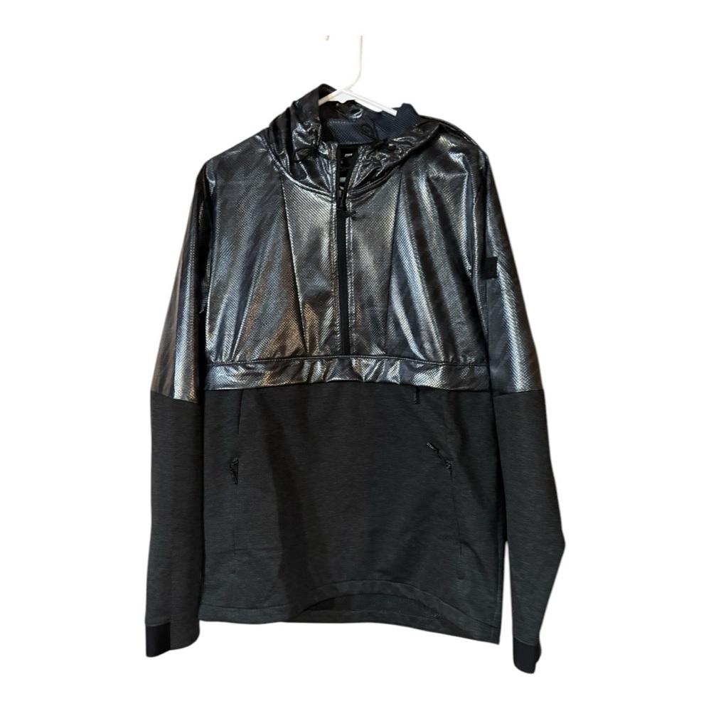 Under Armour Black and Gray Windbreaker - Picture 9 of 12